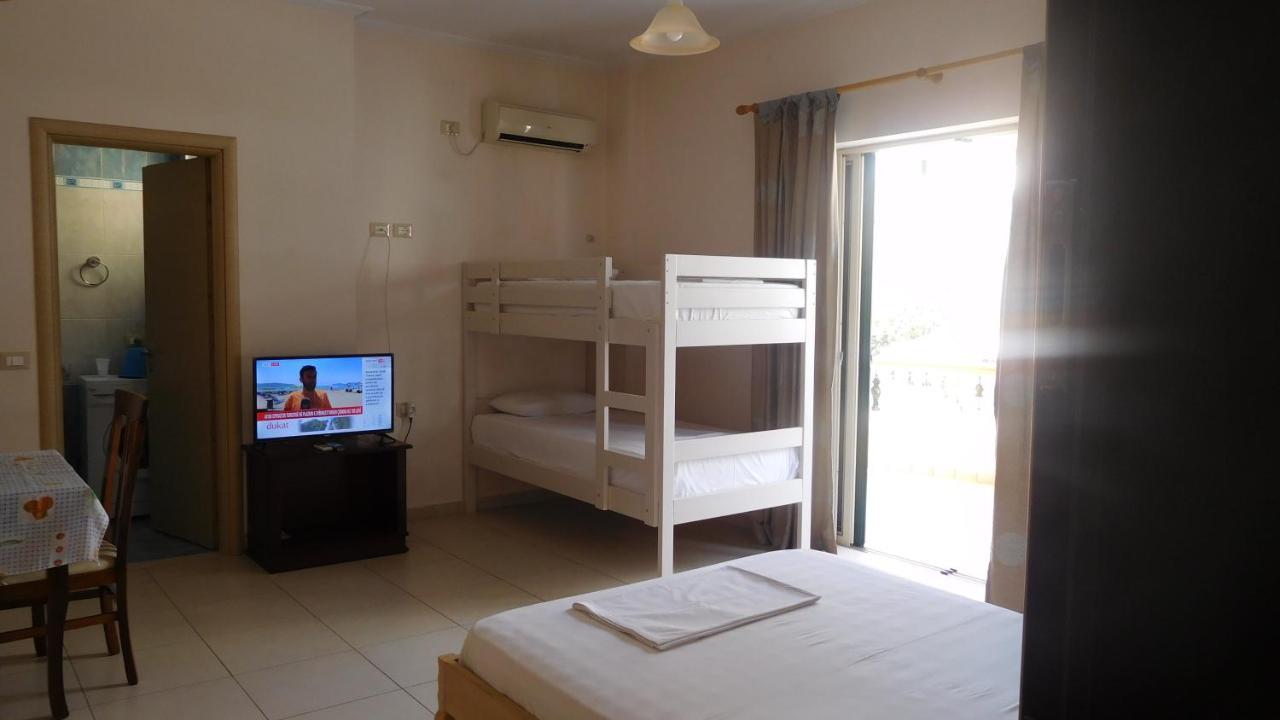 Apartment Urania_1 Saranda Kültér fotó